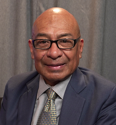 Adolfo Flores Fragoso